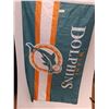 Image 1 : Miami Dolphins Flag - 34" x 56"