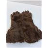 Image 3 : Ladies Fur & Leather Winter Gloves - Size Sm