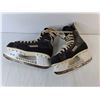 Image 2 : Bauer Men's Hockey Skates- 12" Long
