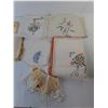 Image 2 : Hankerchief, Doilies, Tablerunners, Cookbook