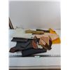 Image 1 : Assorted Leather Scraps