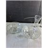 Image 2 : (4) glasses and (2) Glass Bowls
