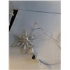 Image 2 : (6) 7" Electric Blinking Snowflakes (working)