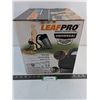 Image 1 : NIB LeafPro Universal Collection System