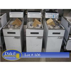 NEW AMERICAN RANGE AF35/50  NATURAL GAS FRYER;