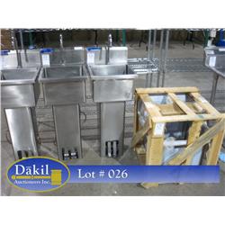 STAINLESS STEEL  UNIVERSAL FOOT CONTROL SINK;