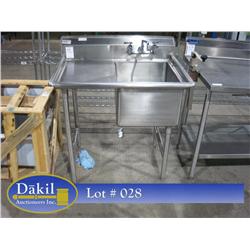 WINHOLT  1 COMPARTMENT SINK W/DRAIN BOARD;