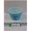 Image 1 : PYREX Drippings Bowl - 5" x 3.5"