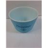 Image 2 : PYREX Drippings Bowl - 5" x 3.5"