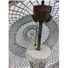 Image 3 : Wicker Double Light End Table Lamp - Works - 27" x 21" - PICK UP ONLY