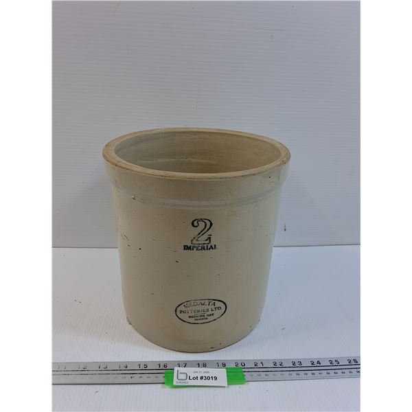 Medalta #2 Crock - 9.5" x 10"