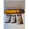 Image 2 : 11 Inch Plier Set,Tuque,Flashlight,Hitch and more as pictured