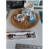 Image 2 : (2) Picture Frames, Wall Decor, Skip-Bo Card Game, Kitchen Knife Block,  Decorative Glass Vases, Mis