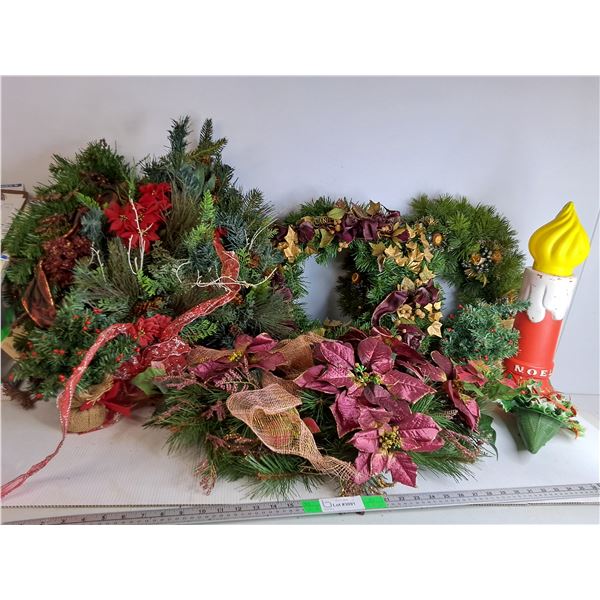 *(6)Christmas Wreaths and Decor