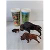 Image 2 : Plastic Buffalo Figurines, Souvenir Cups, Vintage Tins