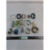 Image 1 : (15) Pieces of Assorted Costume Jewelry