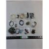 Image 1 : (15) Pieces of Assorted Costume Jewelry