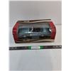 Image 1 : 1:18 1965 Ford Mustang Convertible-Die-Cast in Original Box