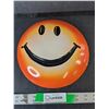 Image 1 : Ceramic Happy Face Wall Figurine 9.5"