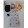 Image 2 : Garfield Mug, Canon Camera Case, Sharpener, Misc.