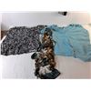 Image 3 : (5) Women's Tshirts- XXL