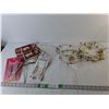 Image 1 : Lot of Plate Hangers