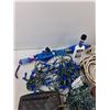 Image 2 : STP Fuel Injector Cleaner, Christmas Tree Light, RGB Strip, Windshield Repair Kit, Power Bar, Misc