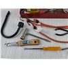Image 4 : Tool Caddy, Bungee Cords, Box Cutter, Screwdrivers, Scissors, Hex Wrench Set