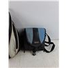 Image 3 : Nikon Camera Bag, Small Nintendo Bag
