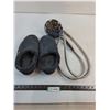 Image 1 : Moen Magnetic Shower Head, Isotoner Slippers Size 9.5-10.5