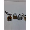 Image 2 : (2) Measuring Tapes, (3) Vintage Locks & Keys