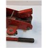 Image 3 : Motomaster Hydraulic Jack - Works - 21" x 6" x 6" - PICK UP