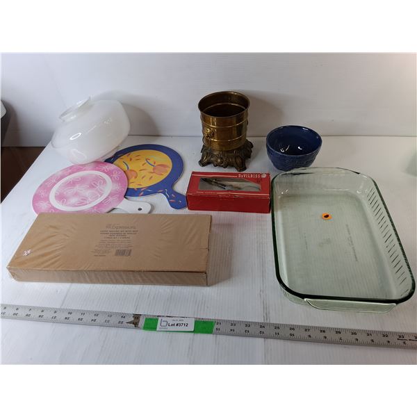 Serving Set- Sealed, Casserole Dish 15", Misc.