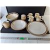 Image 1 : Stone Ware Dishes