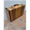 Image 4 : * Vintage Suit Case w/NOS Candles - 18x5.5x13" - 1 Latch Damaged - PICK UP