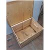 Image 2 : * Wooden Chest - 31.5x23.5x20" - Pickup Only