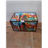 Image 1 : * Pop Art "Chicago" Canvas Trunk - 23x14.5x13.5" - Pickup Only