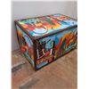 Image 3 : * Pop Art "Chicago" Canvas Trunk - 23x14.5x13.5" - Pickup Only