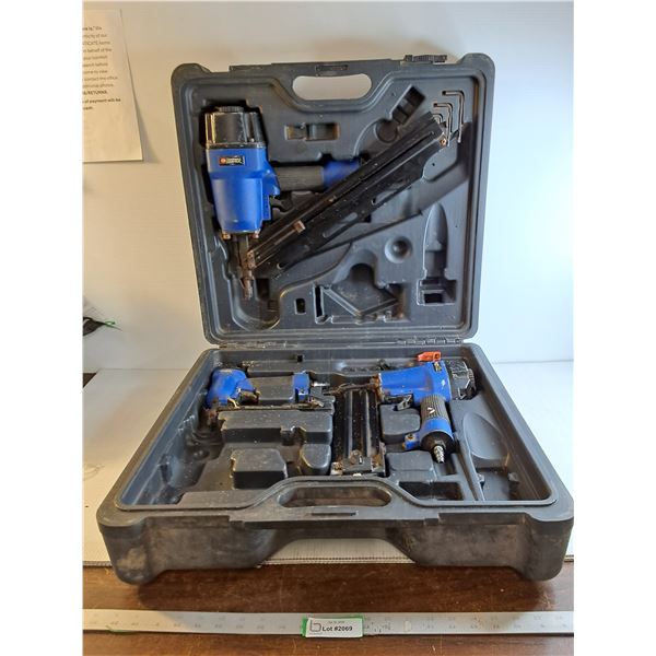 *Campbell and Hausfeld Pneumatic Nail Gun Set In A Hard Plastic Carrying Case