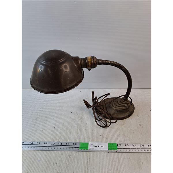 Vintage Desk Top Lamp - Powers On, As Is