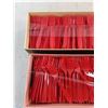 Image 2 : Red Plastic Forks