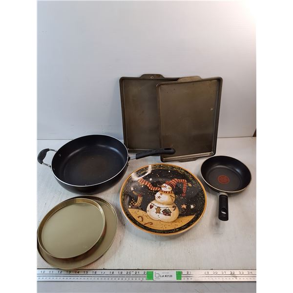 12" Frying Pan, Christmas Platter, Baking Trays, Non Stick Pan, Misc