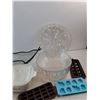 Image 3 : Fruit Dish, Casserole Dishes, Plastic Bowls, Platter, Cookie Cutters, Molds, Misc - PICK UP