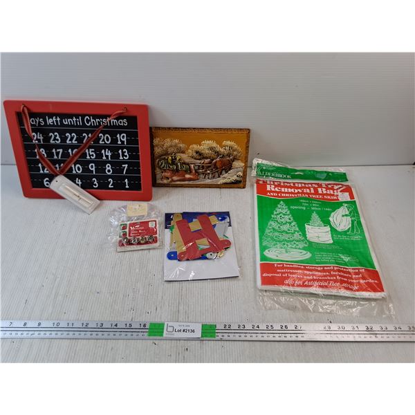 Days Left Until Christmas Decor, Jingle Bells, Christmas Tree Removal Bag, Misc