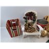 Image 2 : Christmas Decorations, Christmas Tree Stand, Bucket
