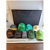 Image 1 : (7) Caps/ Hard Hat/ Ladies Wallet