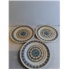 Image 3 : (6) Lg Plates 9 5/8" (4) Sm Plates 6 5/8" (1) Oval Serving Dish 11 3/4'