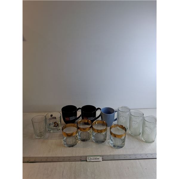 Glasses And Mugs (Assortment)