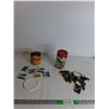 Image 1 : Matches, Pins, Keys
