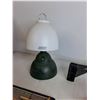 Image 3 : Handheld Vacuum, Table Lamp, Chisel Set, Worklight